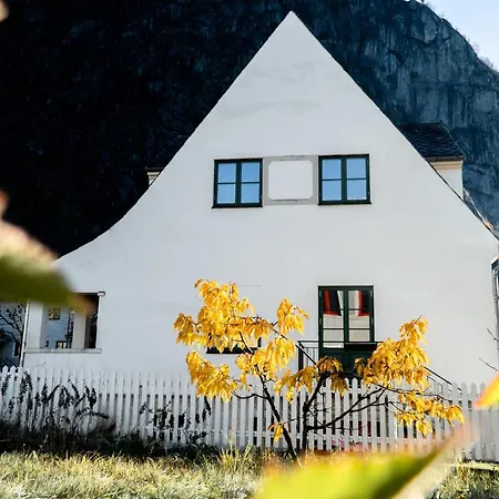 Trolltunga Living * Tyssedal