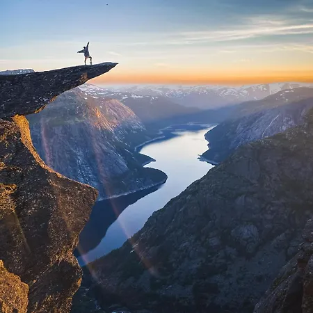 Trolltunga Living Дом отдыха