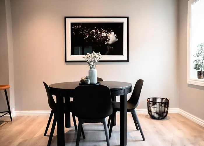 Semesterbostad Trolltunga Living *